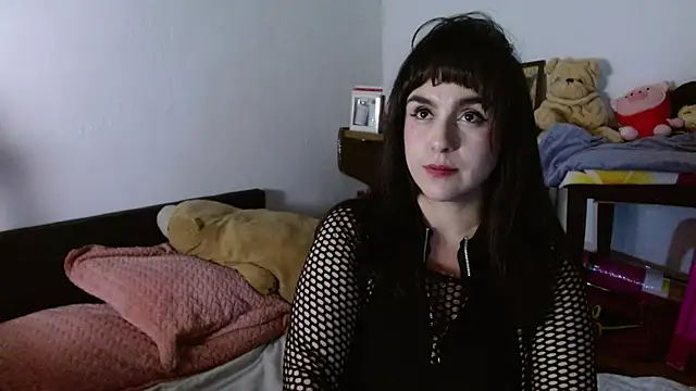 Snapshot of collette_beaufoy_ chatting on May 23, 2026, 5:17 am collette beaufoy online show from May 23, 2026, 5:17 am
