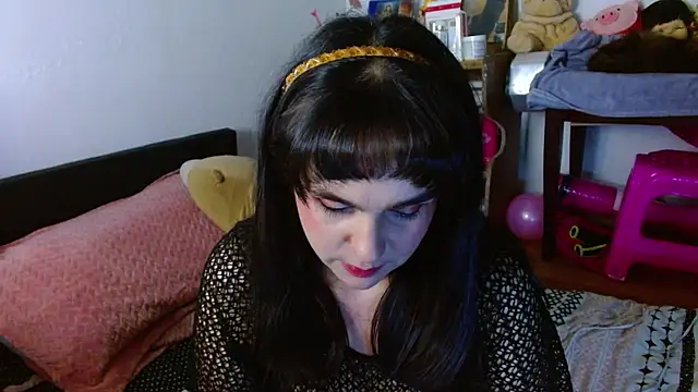 Snapshot of collette_beaufoy_ chatting on May 25, 2026, 6:12 am collette beaufoy online show from May 25, 2026, 6:12 am