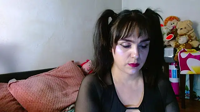 Snapshot of collette_beaufoy_ chatting on April 26, 2026, 5:27 am collette beaufoy online show from April 26, 2026, 5:27 am