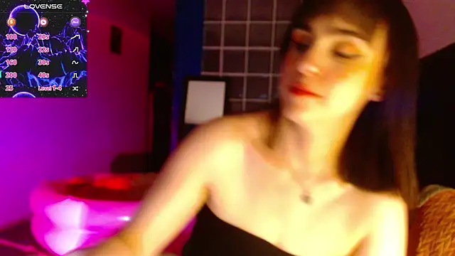 Snapshot of collette_beaufoy_ chatting on February 8, 2025, 2:04 am collette beaufoy online show from February 8, 2025, 2:04 am