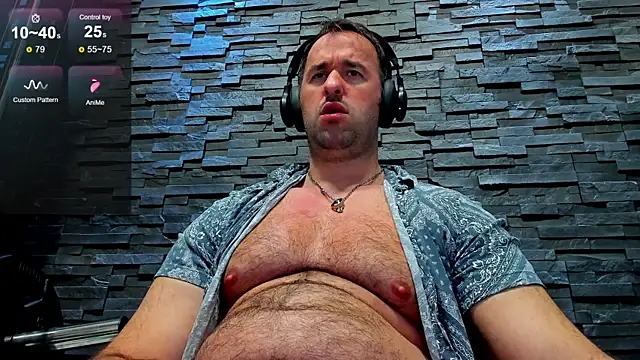 Snapshot of David_Big_Daddy chatting on March 3, 2025, 3:38 am David Big Daddy online show from March 3, 2025, 3:38 am