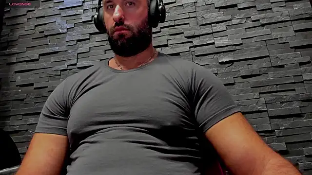 Snapshot of David_Big_Daddy chatting on September 11, 2025, 8:20 pm David Big Daddy online show from September 11, 2025, 8:20 pm