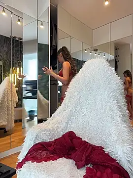 Snapshot of MileySin1111 chatting on February 24, 2026, 12:39 pm MileySin1111 online show from February 24, 2026, 12:39 pm