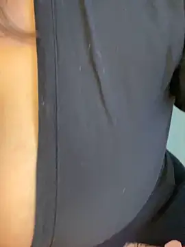 Snapshot of Lady__Pink chatting on March 4, 2026, 9:11 pm Lady Pink online show from March 4, 2026, 9:11 pm