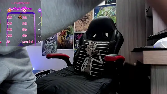 Aron Baylor online show from April 14, 2026, 5:23 am