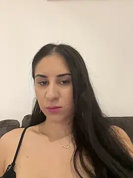 JenniferEdith online show from December 11, 2024, 11:19 am