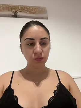 JenniferEdith online show from March 10, 2025, 2:48 pm