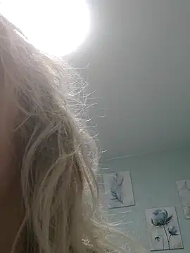 Linda Gregory online show from March 7, 2025, 1:42 am