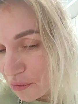 Linda Gregory online show from February 20, 2025, 3:12 am