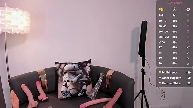 Snapshot of miss_canndy chatting on January 8, 2025, 6:09 pm miss canndy online show from January 8, 2025, 6:09 pm