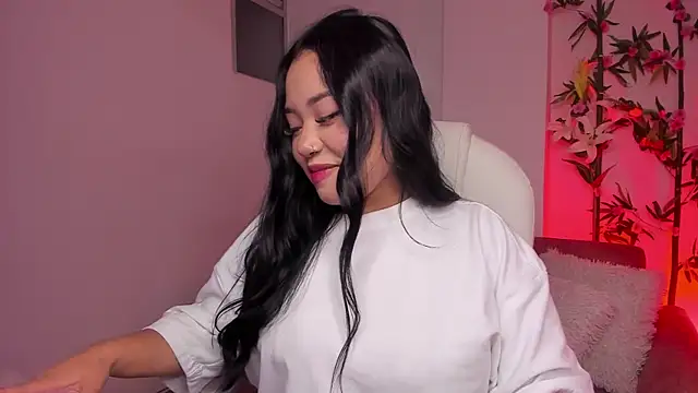 Snapshot of Lulu_Sakura_ chatting on January 7, 2025, 6:05 am Lulu Sakura  online show from January 7, 2025, 6:05 am