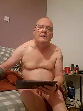 FriendlyDave online show from February 19, 2025, 10:20 pm