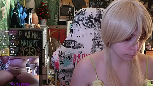 Snapshot of ShiroiFubuki chatting on March 16, 2025, 9:38 am ShiroiFubuki online show from March 16, 2025, 9:38 am