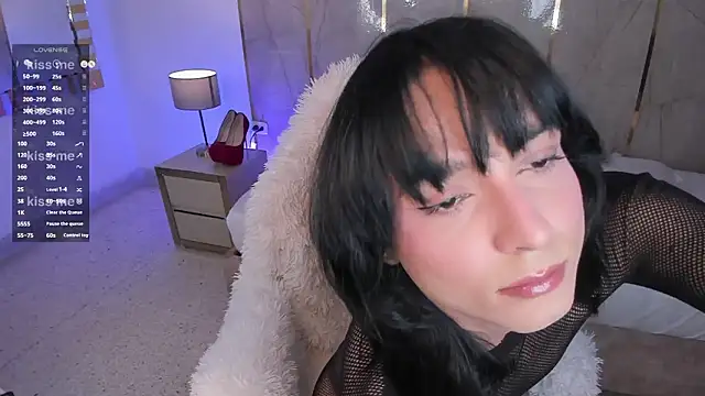 Jiggly   online show from March 27, 2026, 5:27 am