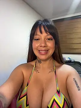 Bruja lu online show from February 11, 2025, 3:29 pm