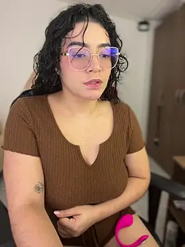 Snapshot of Lia_flowers chatting on March 2, 2026, 10:06 pm Lia flowers online show from March 2, 2026, 10:06 pm