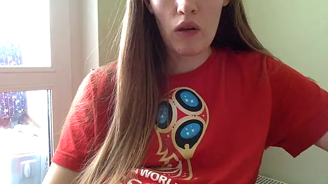 Snapshot of vanessa4you chatting on March 22, 2025, 8:18 am vanessa4you online show from March 22, 2025, 8:18 am