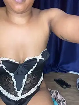 sweetestval online show from November 25, 2025, 8:47 am