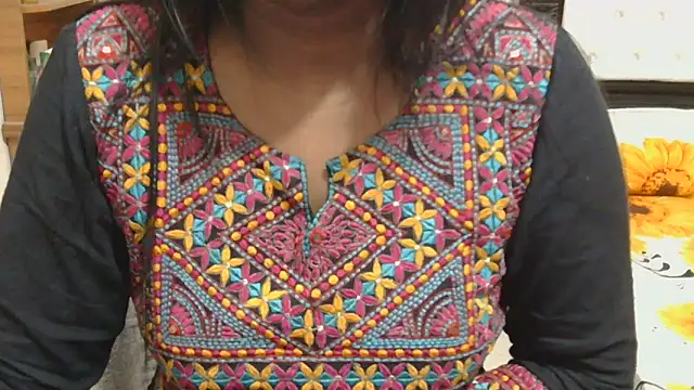 esita 1212 online show from December 1, 2025, 2:34 am