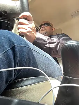 Dick 6inches online show from February 21, 2026, 5:31 am