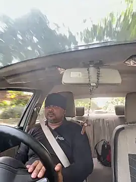 Dick 6inches online show from September 12, 2025, 3:17 am