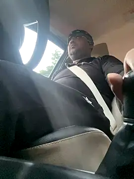 Dick 6inches online show from September 13, 2025, 1:00 pm