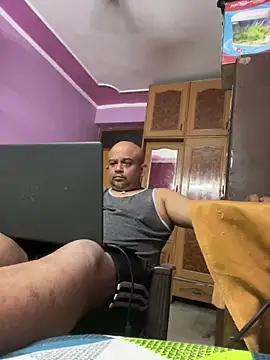 Snapshot of Dick_6inches chatting on April 27, 2026, 1:20 pm Dick 6inches online show from April 27, 2026, 1:20 pm