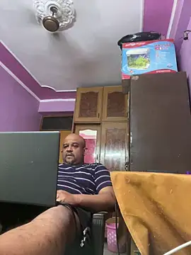 Snapshot of Dick_6inches chatting on May 2, 2026, 5:45 am Dick 6inches online show from May 2, 2026, 5:45 am