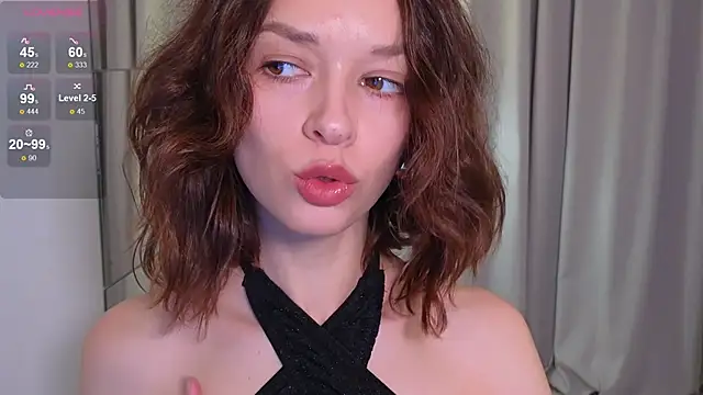 Snapshot of VivianLy_ chatting on January 23, 2025, 8:04 am VivianLy  online show from January 23, 2025, 8:04 am