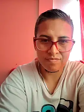 Yessi rousse online show from February 12, 2025, 5:26 pm