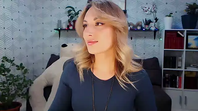 Snapshot of MillaXQueen chatting on January 18, 2026, 3:26 pm MillaXQueen online show from January 18, 2026, 3:26 pm