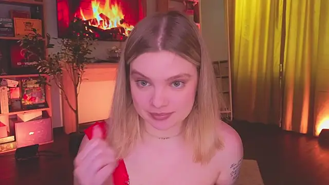 Hottie Jane online show from July 19, 2026, 2:36 pm