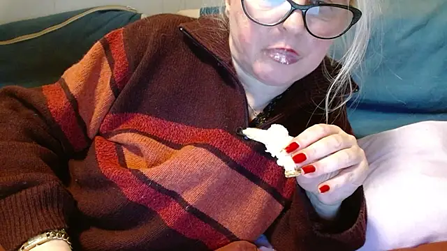 Snapshot of martachatte chatting on April 26, 2026, 7:44 pm martachatte online show from April 26, 2026, 7:44 pm
