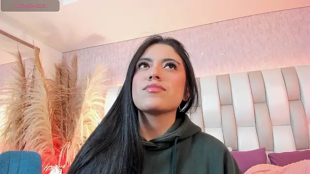 Snapshot of Rebeca_jones chatting on January 17, 2026, 12:20 pm Rebeca jones online show from January 17, 2026, 12:20 pm