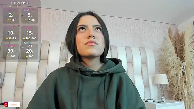 Snapshot of Rebeca_jones chatting on February 5, 2026, 12:12 pm Rebeca jones online show from February 5, 2026, 12:12 pm