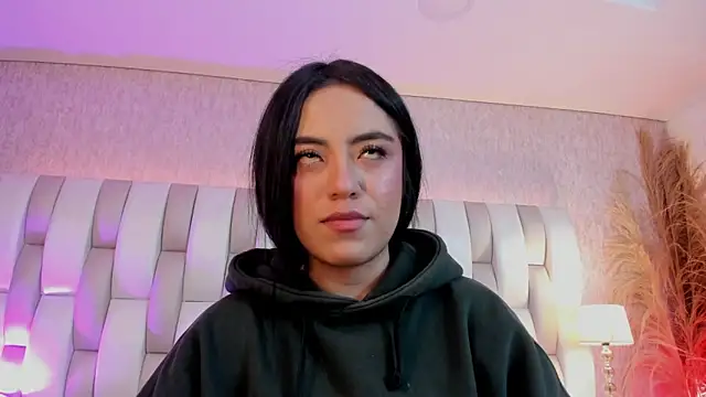 Snapshot of Rebeca_jones chatting on February 23, 2026, 12:17 pm Rebeca jones online show from February 23, 2026, 12:17 pm