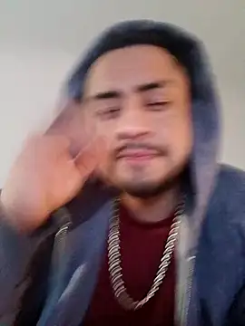 hungpenis210 online show from April 6, 2026, 12:06 am