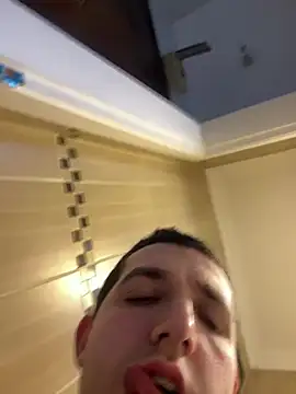 strange6696 online show from February 2, 2025, 4:43 pm