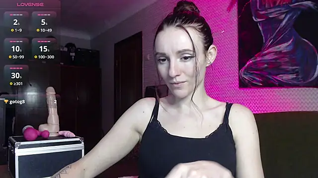 KaoriFox online show from December 27, 2024, 7:35 pm