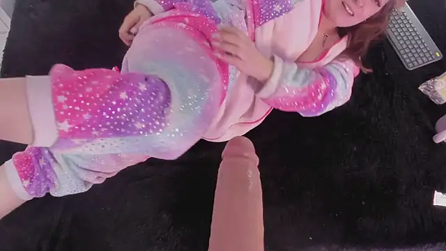 JulietaAlves online show from March 14, 2025, 2:08 pm