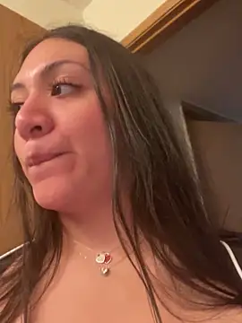 BustiBunny69 online show from March 6, 2025, 9:09 pm