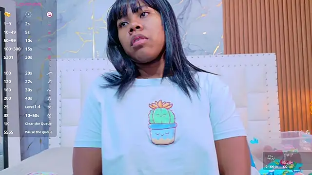 Snapshot of naughty_ebonyy chatting on September 30, 2025, 2:50 am naughty ebonyy online show from September 30, 2025, 2:50 am