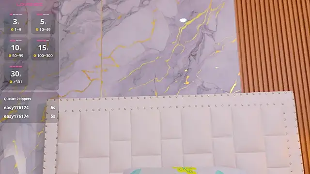 naughty ebonyy online show from December 17, 2025, 3:00 am