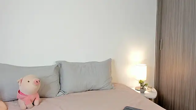 Snapshot of Kattycollinss1 chatting on February 24, 2026, 2:23 am Kattycollinss1 online show from February 24, 2026, 2:23 am