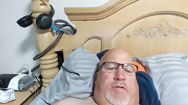 Bigbear0563 online show from July 17, 2026, 3:20 pm