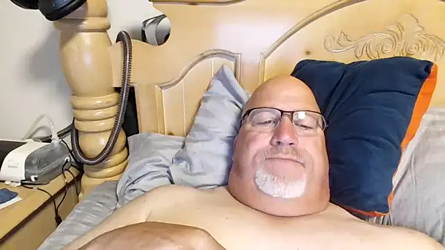 Bigbear0563 online show from June 23, 2026, 4:49 pm