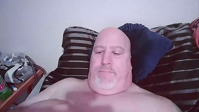 Snapshot of Bigbear0563 chatting on January 18, 2025, 9:02 pm Bigbear0563 online show from January 18, 2025, 9:02 pm