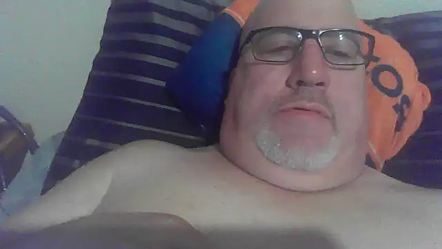 Snapshot of Bigbear0563 chatting on December 12, 2024, 3:16 pm Bigbear0563 online show from December 12, 2024, 3:16 pm