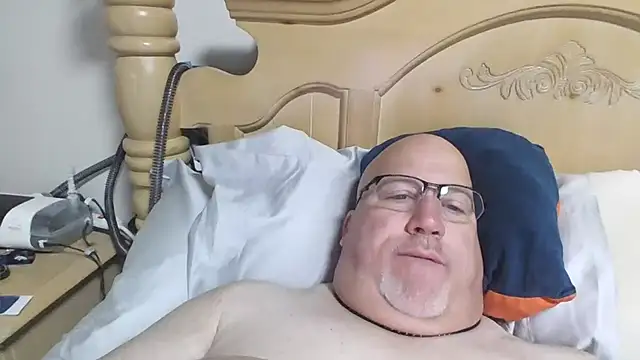 Bigbear0563 online show from March 3, 2026, 3:19 pm