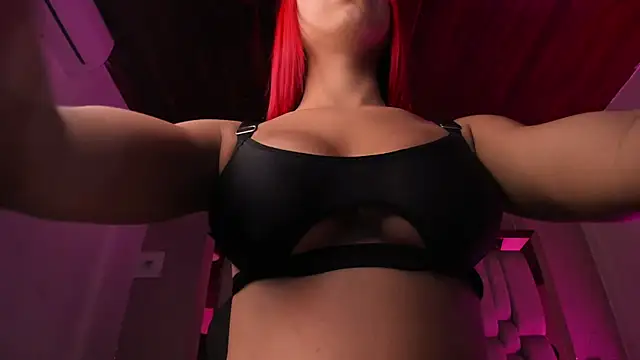 Emmily Savage online show from November 12, 2025, 11:36 am